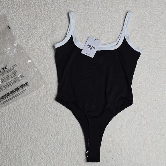 948 NWT Princess Polly Astrea bodysuit black / white Sz US 6 - Picture 3 of 7